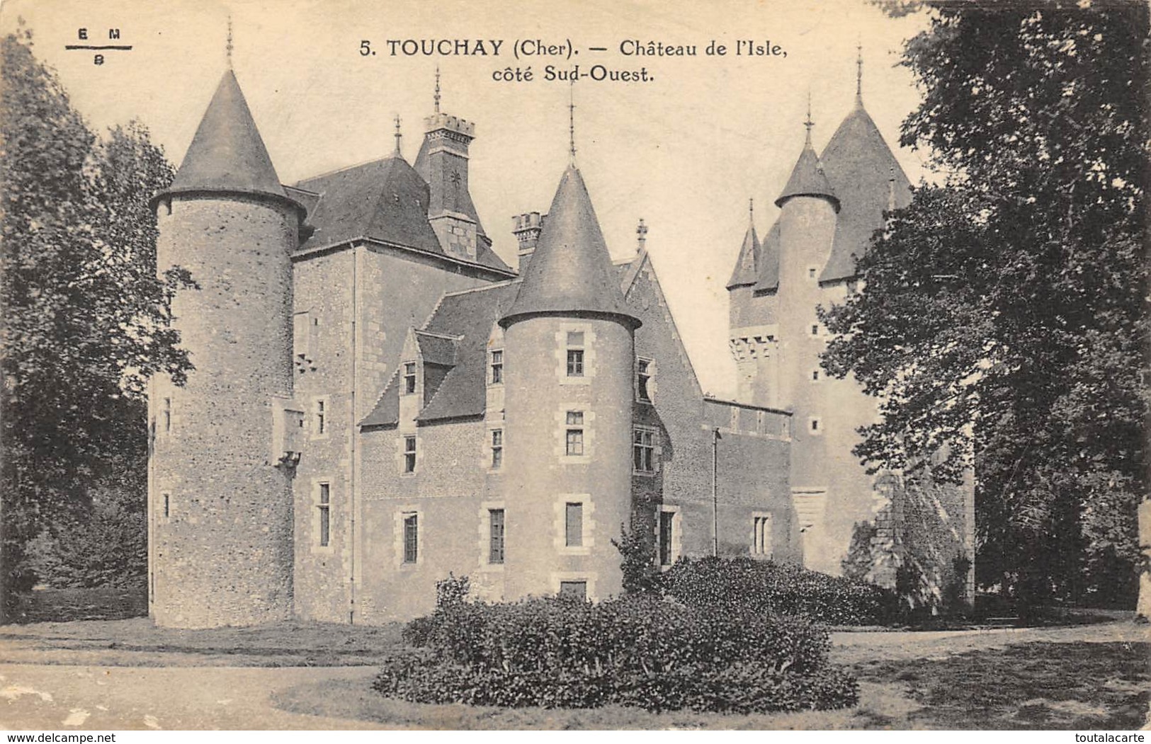 Château de l'Isle-sur-Arnon