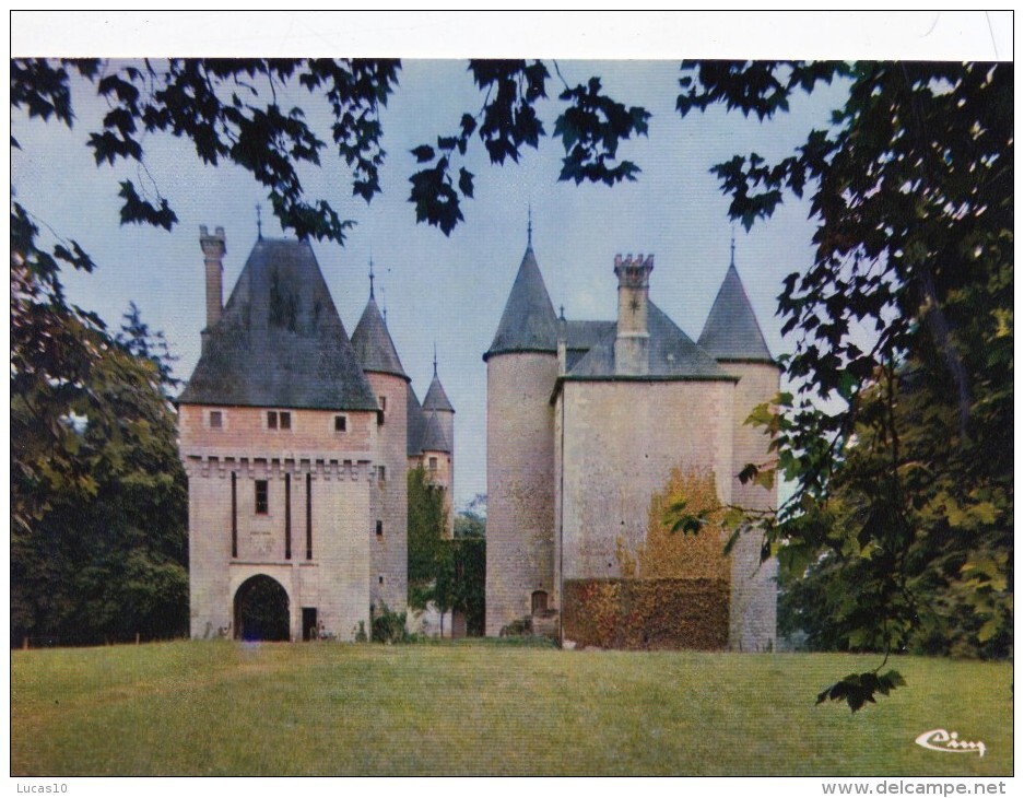 Château de l'Isle-sur-Arnon, Touchay 18160